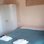 Vinci Guest house 4*